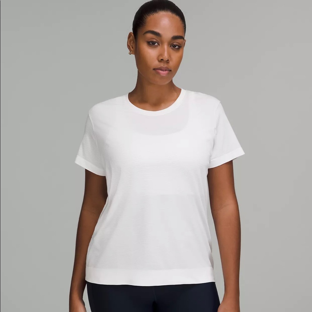 Lululemon Swiftly Relaxed Fit Short Sleeve T Shirt